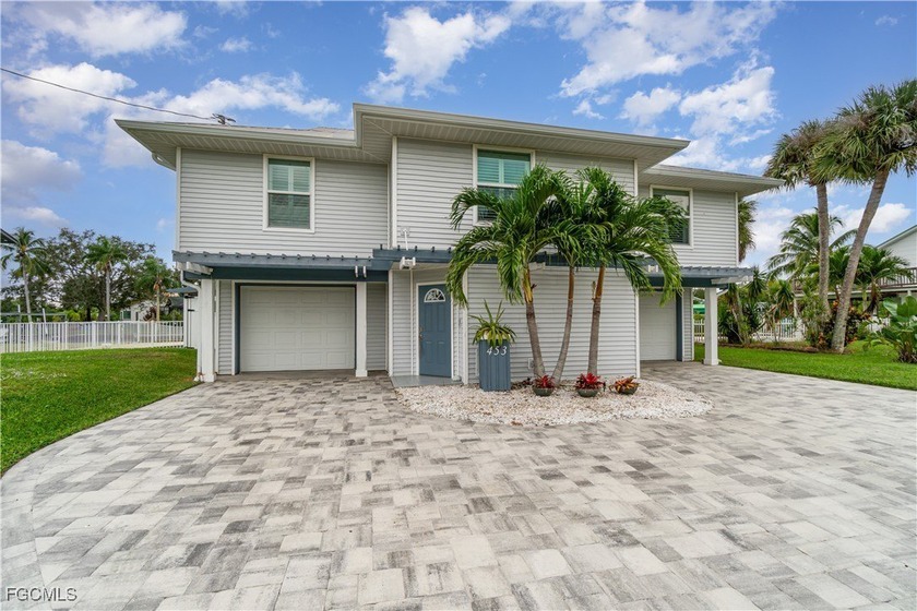 Welcome home to this prime Gulf access location, 3-bedroom - Beach Home for sale in North Fort Myers, Florida on Beachhouse.com
