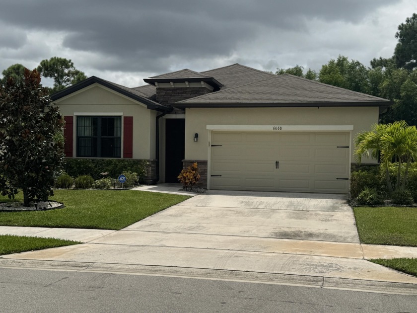 This home gives you privacy and neighbors at the same time. This - Beach Home for sale in Port Saint Lucie, Florida on Beachhouse.com