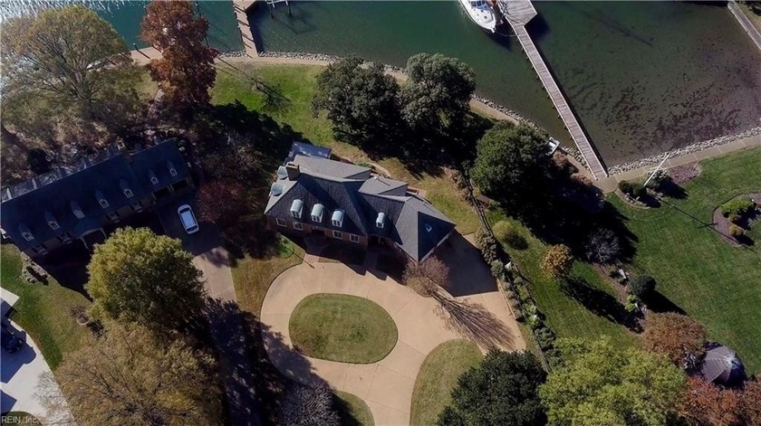 Stunning waterfront home on Sunset Creek! Come enjoy this - Beach Home for sale in Hampton, Virginia on Beachhouse.com