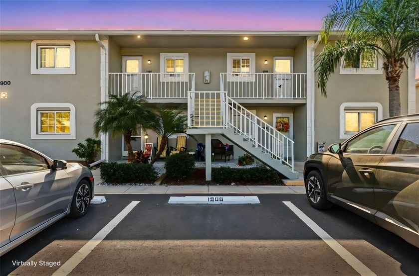 This beautifully updated 2-bedroom, 2-bathroom Lakes Edge condo - Beach Condo for sale in Punta Gorda, Florida on Beachhouse.com