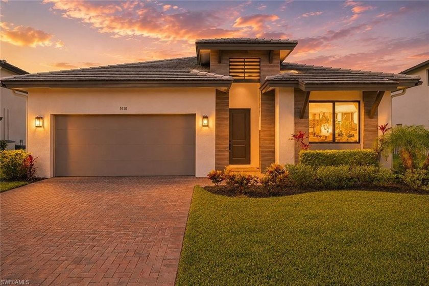 Built in 2023, this beautifully furnished 3-bedroom + den, 2 - Beach Home for sale in Ave Maria, Florida on Beachhouse.com
