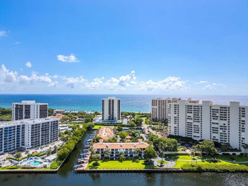 This beautifully appointed 3-story townhome is nestled between - Beach Townhome/Townhouse for sale in Boca Raton, Florida on Beachhouse.com