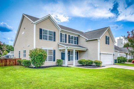 Now on market after a remodel featuring new LVP flooring - Beach Home for sale in Hanahan, South Carolina on Beachhouse.com