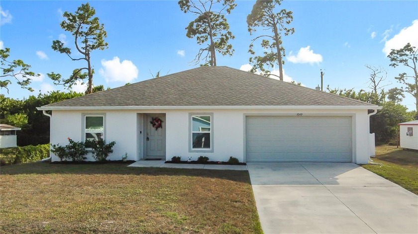 LOCATION, LOCATION, LOCATION!  Come get this fantastic like new - Beach Home for sale in Port Charlotte, Florida on Beachhouse.com