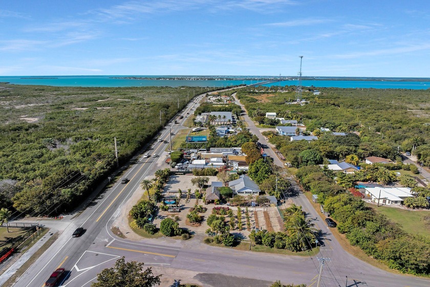 Prime Lower Keys Commercial Property for sale on Ramrod Key.  3 - Beach Home for sale in Ramrod Key, Florida on Beachhouse.com