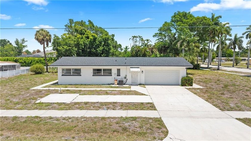 Welcome to this newly renovated ranch style residence nestled on - Beach Home for sale in Fort Myers, Florida on Beachhouse.com