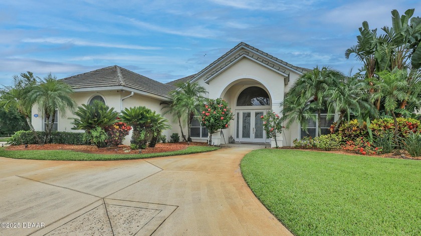 Welcome to this spacious four bedroom 3 /1/2 bath, 3024 square - Beach Home for sale in Port Orange, Florida on Beachhouse.com