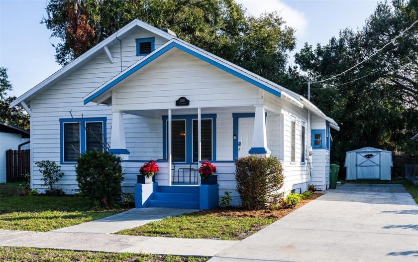 ROCKING LOCATION NEAR SARASOTA DOWNTOWN. No flood zone, no CDD - Beach Home for sale in Sarasota, Florida on Beachhouse.com