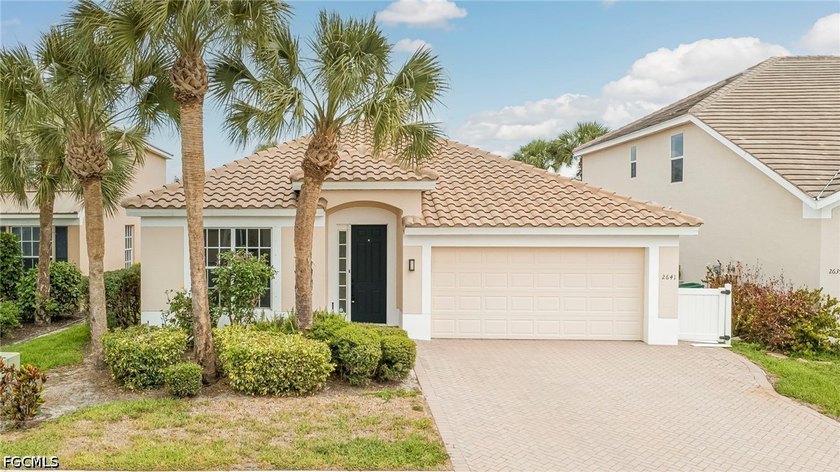 Welcome to this beautifully newly remodeled 4-bedroom, 2-bath - Beach Home for sale in Cape Coral, Florida on Beachhouse.com