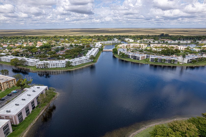 Best value in Kings Point Tamarac! Spacious 2BR/2BA condo in - Beach Condo for sale in Tamarac, Florida on Beachhouse.com