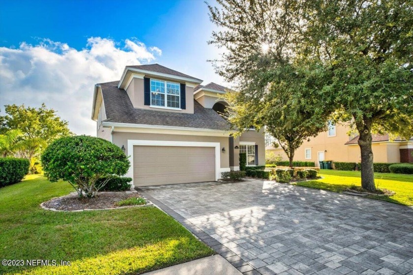 This luxurious 2 story, 4 bedroom, 3.5 bathroom home is located - Beach Home for sale in Jacksonville, Florida on Beachhouse.com