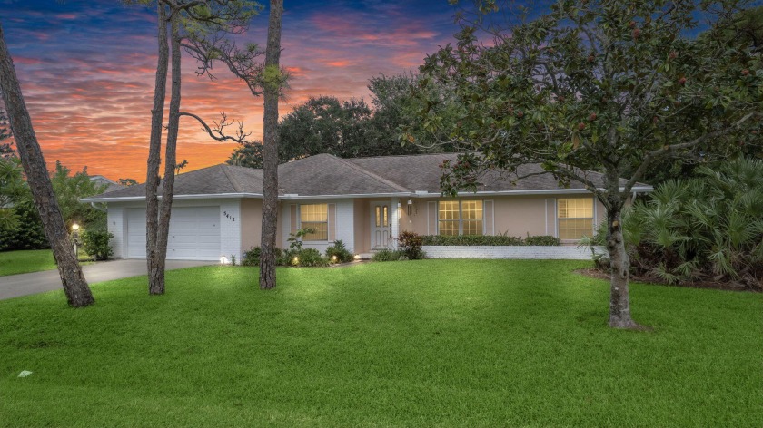 Nice family home on a corner lot that backs up to the golf - Beach Home for sale in Fort Pierce, Florida on Beachhouse.com