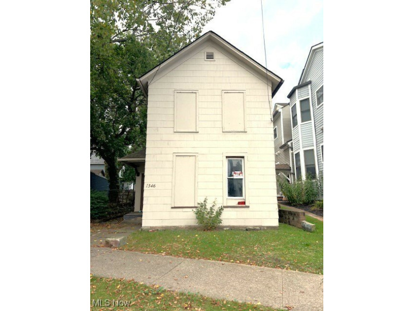 Look at this Fantastic personal or investment opportunity in - Beach Home for sale in Cleveland, Ohio on Beachhouse.com