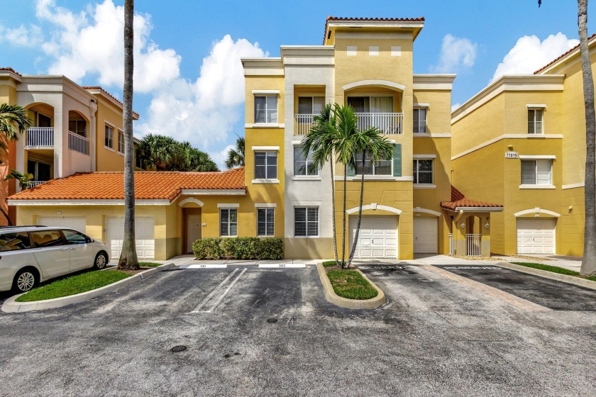 Welcome home to the heart of Peach Gardens! Legacy Place is a - Beach Condo for sale in Palm Beach Gardens, Florida on Beachhouse.com