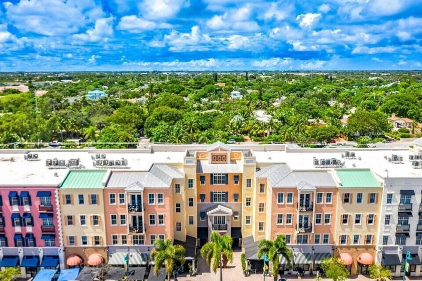 Luxury city living in chic Pineapple grove. This large 2 bedroom - Beach Condo for sale in Delray Beach, Florida on Beachhouse.com