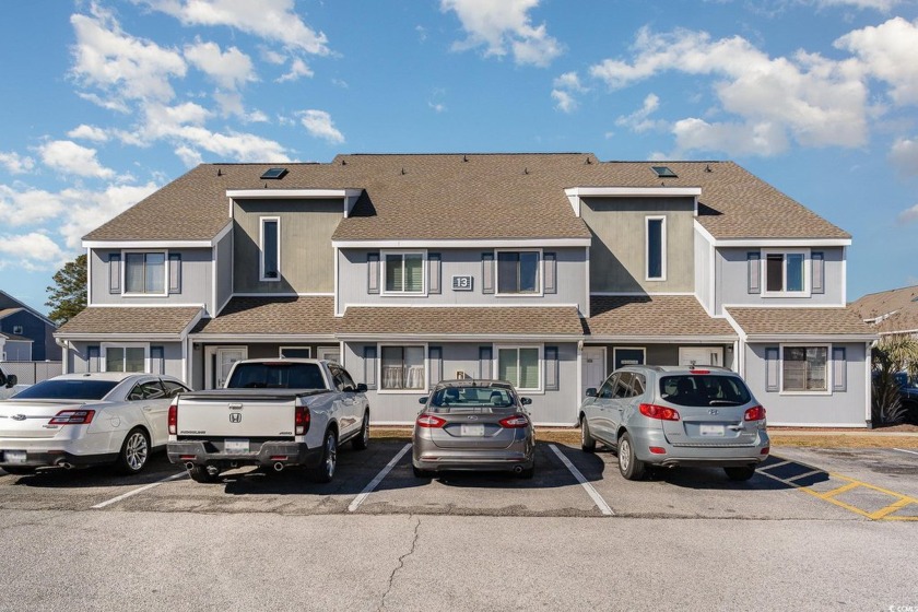 Welcome to Golf Colony at Deerfield! This 1 bedroom, 1.5 bath - Beach Condo for sale in Surfside Beach, South Carolina on Beachhouse.com