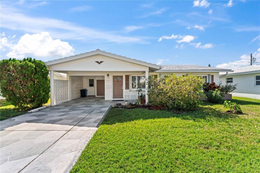 Just listed!  Come see this well maintained 2 bedroom, 2 bath - Beach Condo for sale in Pinellas Park, Florida on Beachhouse.com