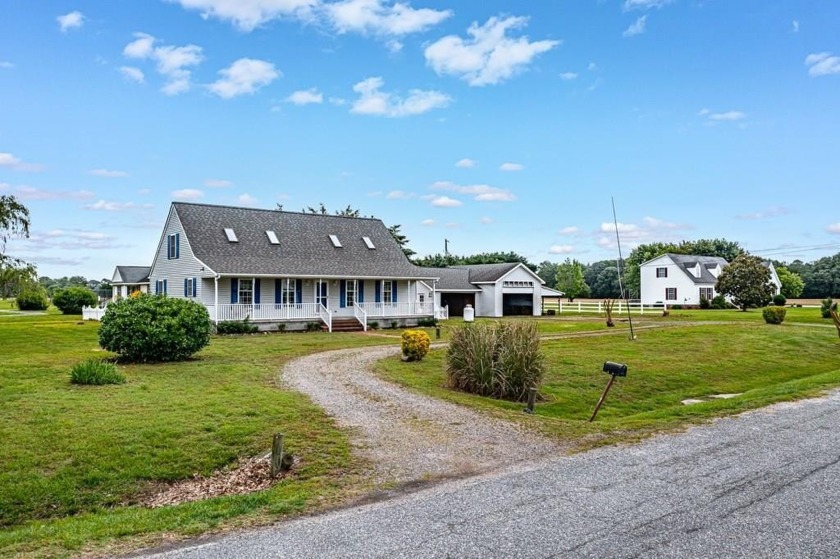 PRICED TO SELL This water access 3-4 bedroom 3.5 bath home - Beach Home for sale in Ophelia, Virginia on Beachhouse.com