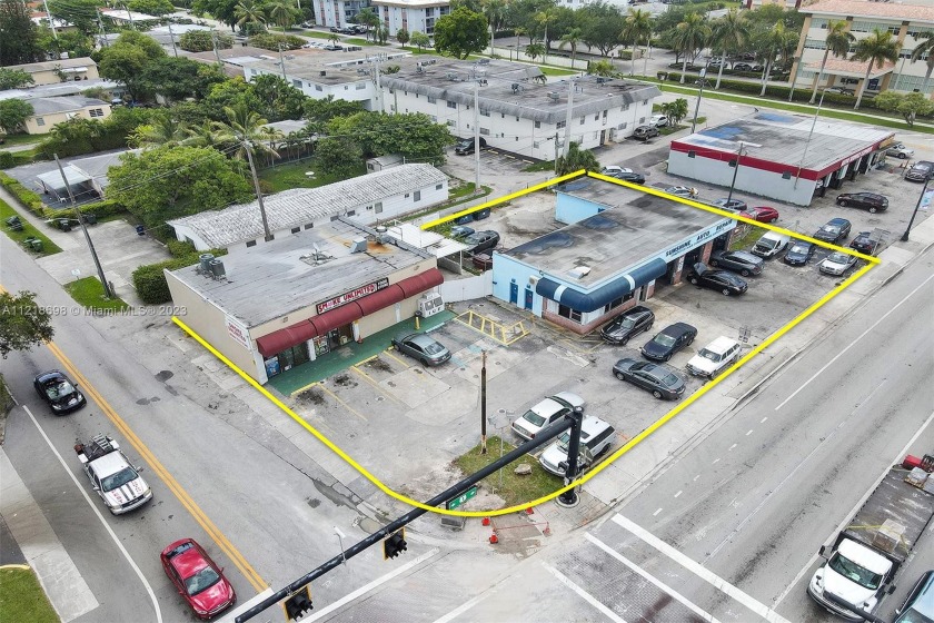 **PRICED TO SELL**PRIME CORNER LOCATION *SUNSHINE AUTO-REPAIRS* - Beach Commercial for sale in Hallandale  Beach, Florida on Beachhouse.com