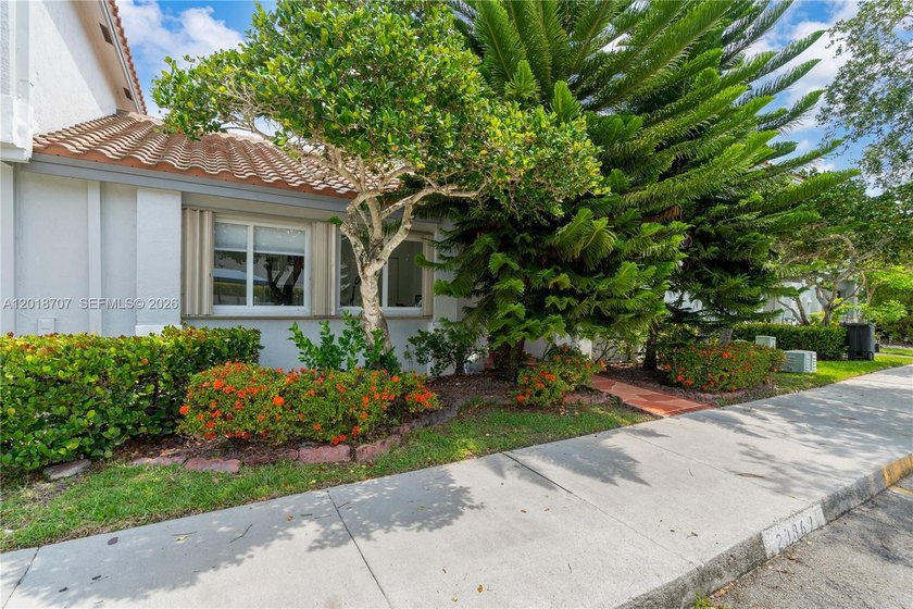 Located in sought-after Malibu Bay, this updated 3-bedroom - Beach Townhome/Townhouse for sale in Pembroke Pines, Florida on Beachhouse.com