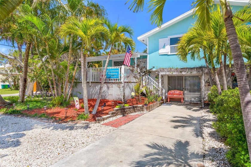 Welcome to this charming 2 bedroom, 2 bath beach house in Holmes - Beach Condo for sale in Holmes Beach, Florida on Beachhouse.com