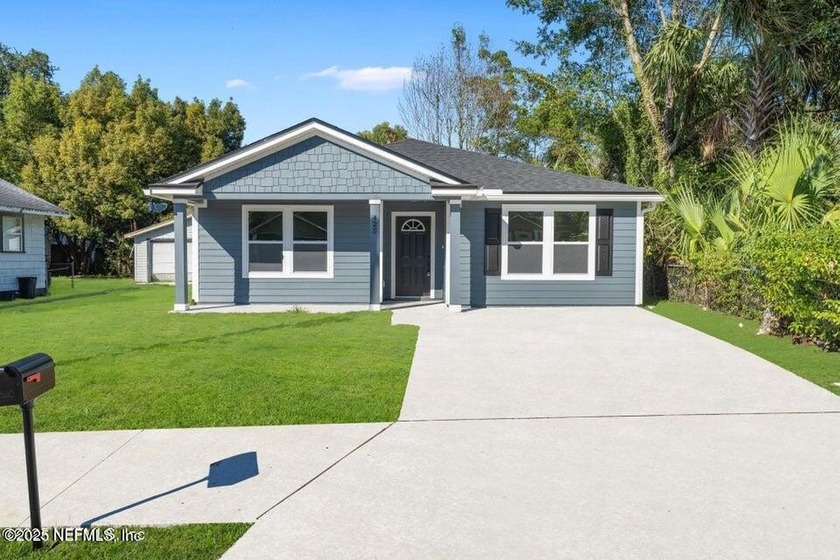 Beautifully Designed New Construction Home with Premium - Beach Home for sale in Jacksonville, Florida on Beachhouse.com