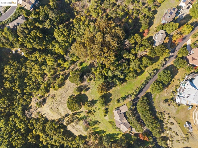 Rarely do you find a sun-drenched 4.7-acre lot with rolling - Beach Acreage for sale in Oakland, California on Beachhouse.com