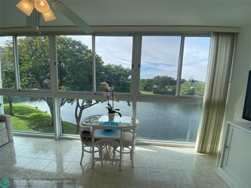 TURN KEY, FURNISHED CONDO WITH POOL AND LAKE VIEW IN DESIRABLE - Beach Condo for sale in Deerfield Beach, Florida on Beachhouse.com