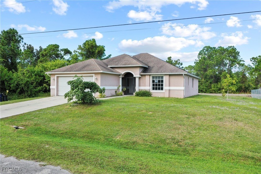 This 3-bedroom, 2-bath home is ready for its new owner! The open - Beach Home for sale in Lehigh Acres, Florida on Beachhouse.com