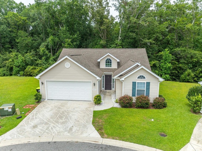 Welcome to this beautifully maintained home tucked away on a - Beach Home for sale in Myrtle Beach, South Carolina on Beachhouse.com