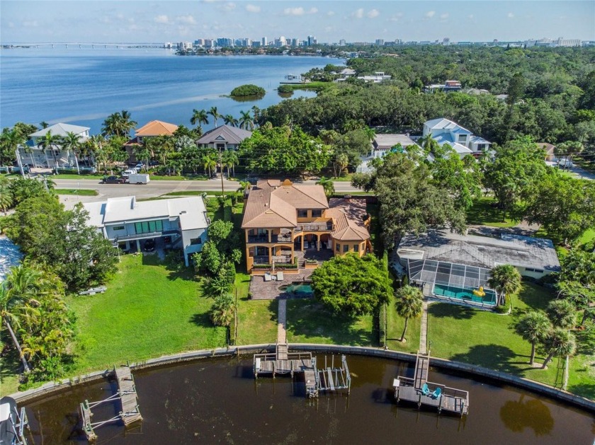 Welcome to this captivating property located in the beautiful - Beach Home for sale in Sarasota, Florida on Beachhouse.com