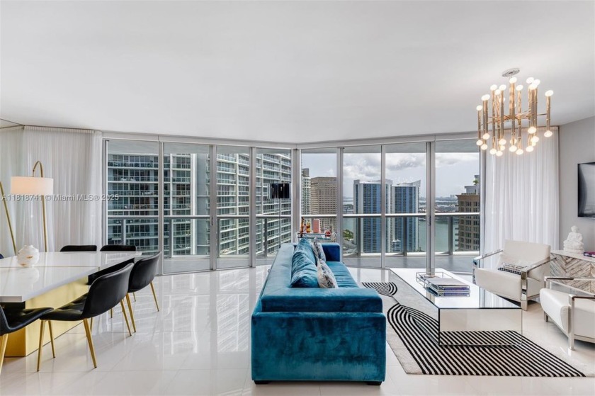 Elevate your lifestyle in this rarely available C-MOD floor plan - Beach Condo for sale in Miami, Florida on Beachhouse.com