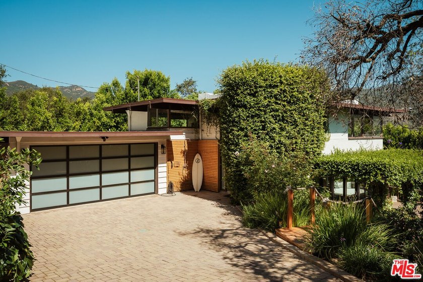 Perched above a serene Malibu canyon, this sanctuary is a study - Beach Home for sale in Malibu, California on Beachhouse.com