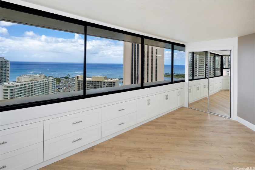 Completely renovated 31st floor unit at the Waikiki Marina - Beach Condo for sale in Honolulu, Hawaii on Beachhouse.com