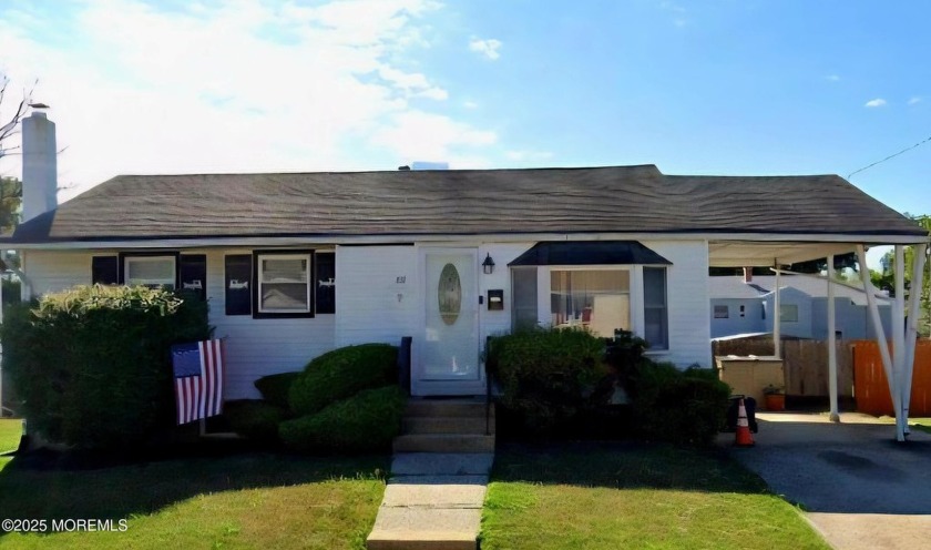 Welcome home to this beautiful three bedroom ranch in charming - Beach Home for sale in Union Beach, New Jersey on Beachhouse.com