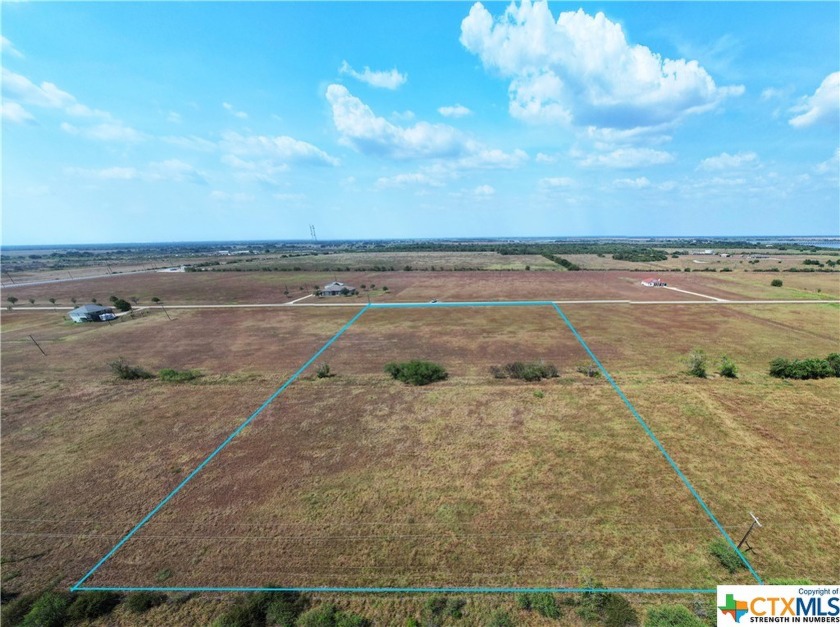 This 5 acre water view lot is located in the beautiful Sunrise - Beach Acreage for sale in Port Lavaca, Texas on Beachhouse.com