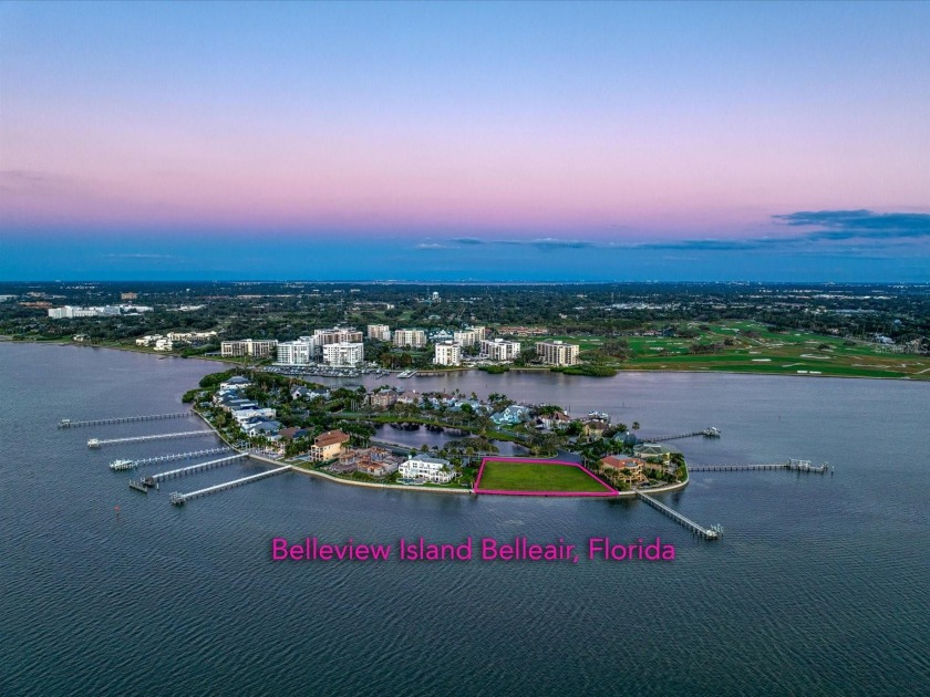 This is a once-in-a-lifetime opportunity to craft a residence - Beach Lot for sale in Belleair Beach, Florida on Beachhouse.com