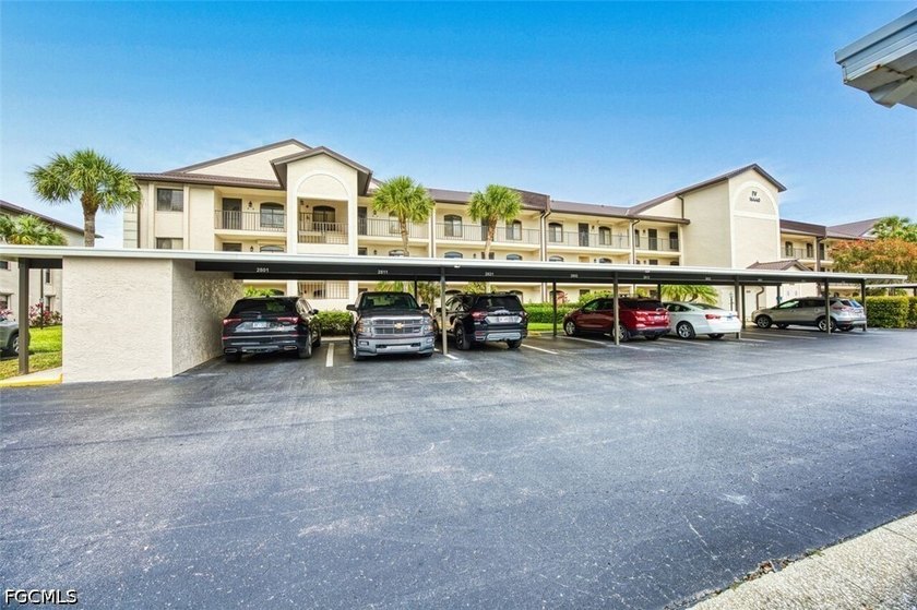 Beautifully remodeled second floor 2/2 condo with sunset views - Beach Condo for sale in Fort Myers, Florida on Beachhouse.com