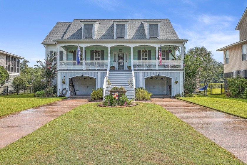 Gorgeous custom built waterfront property with your own boat - Beach Home for sale in Mount Pleasant, South Carolina on Beachhouse.com