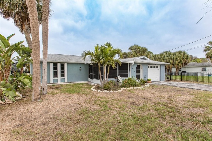 Adorable home ready for Christmas!  She suffered a little flood - Beach Home for sale in Port Richey, Florida on Beachhouse.com