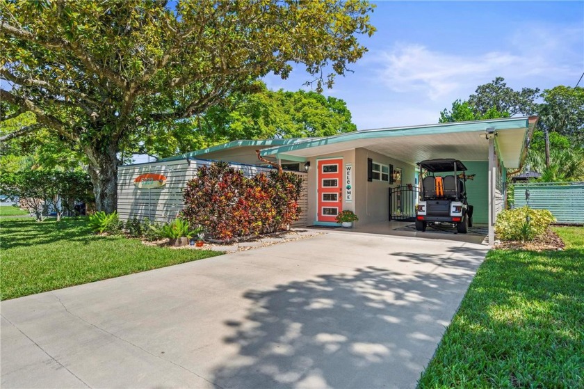 Welcome to your very own slice of paradise in New Port Richey - Beach Home for sale in New Port Richey, Florida on Beachhouse.com