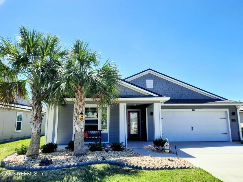 Almost new Home Built in 2019! This is a DRHORTON 2.5/2 Ranch in - Beach Home for sale in ST Augustine, Florida on Beachhouse.com