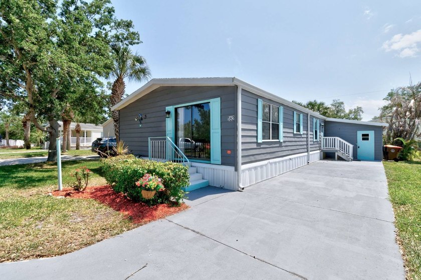MOVE-IN READY AT A PRICE YOU'LL LOVE!  Spacious, 3-bedroom - Beach Home for sale in Sebastian, Florida on Beachhouse.com