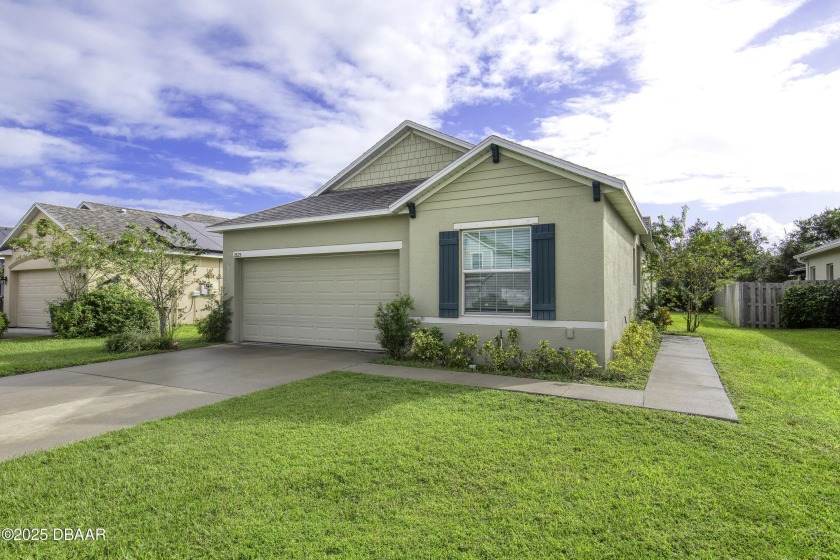 NO HOA! HIGH & DRY! Welcome to New Smyrna Beach, where modern - Beach Home for sale in New Smyrna Beach, Florida on Beachhouse.com