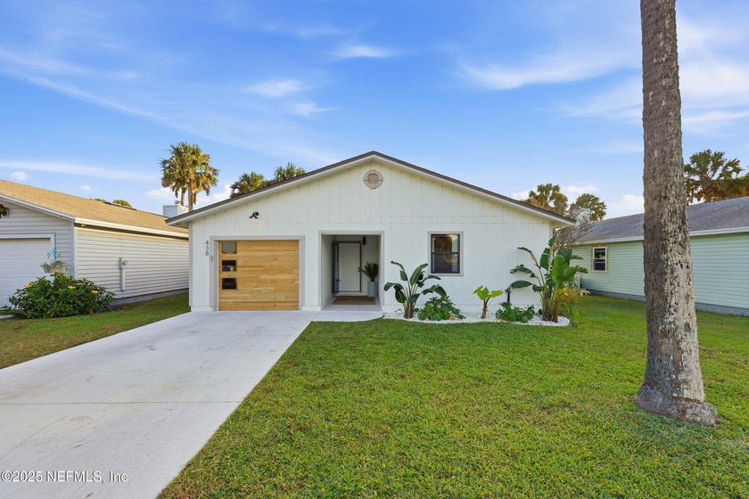 Live the Jax Beach lifestyle in this updated 3 bedroom, 2 bath - Beach Home for sale in Jacksonville Beach, Florida on Beachhouse.com