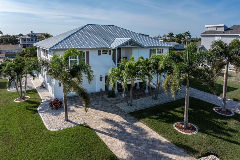 WATERFRONT, KEY WEST-STYLE HOME IN PIRATE HARBOR W/100 FT OF - Beach Home for sale in Punta Gorda, Florida on Beachhouse.com
