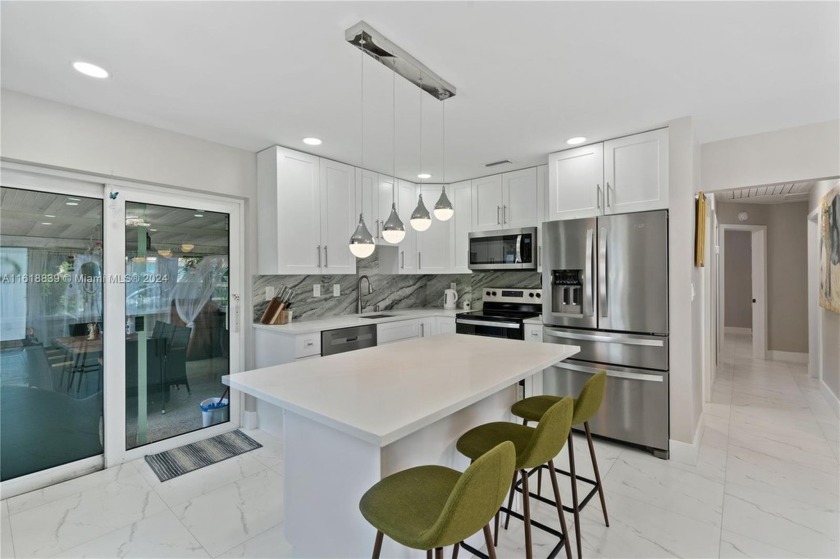 Welcome to this charming and cozy single-family home. 3BD/2BA - Beach Home for sale in Fort Lauderdale, Florida on Beachhouse.com