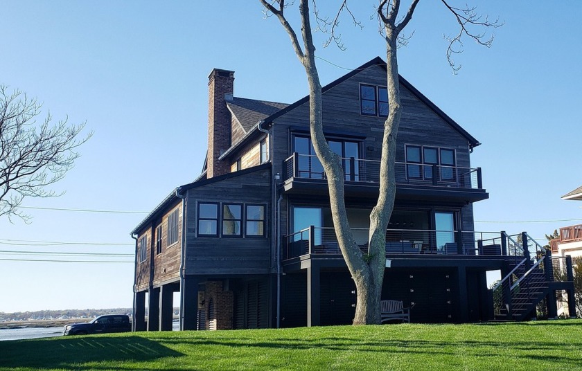 Idyllic waterfront coastal retreat and nature lover's paradise - Beach Home for sale in Milford, Connecticut on Beachhouse.com