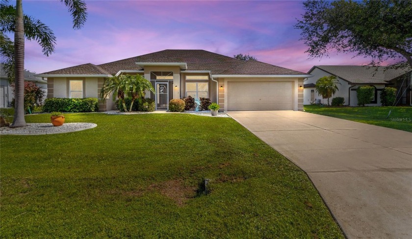 Under contract-accepting backup offers. Welcome to your new home - Beach Home for sale in Punta Gorda, Florida on Beachhouse.com