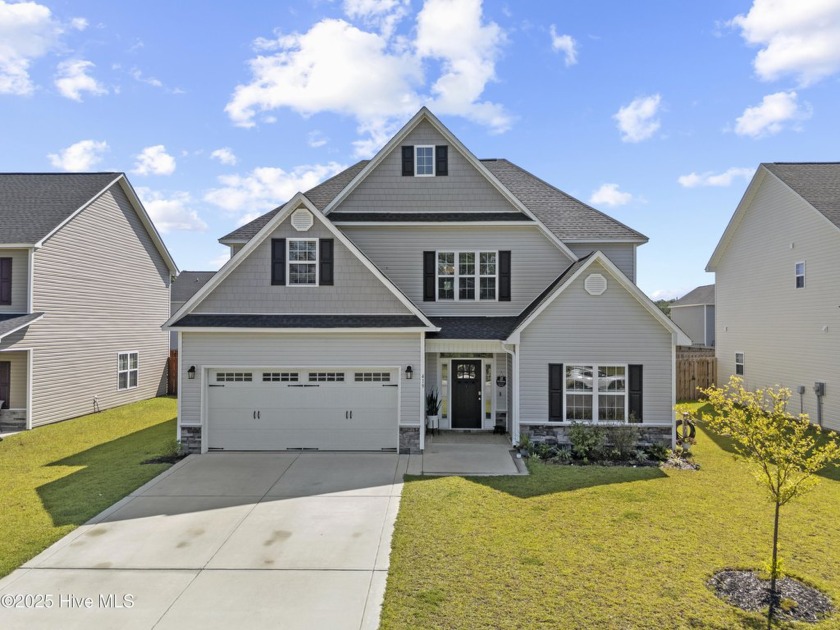 Spacious 5 Bedroom, 4 Bathroom Home in The Shores at Windpointe - Beach Home for sale in Sneads Ferry, North Carolina on Beachhouse.com